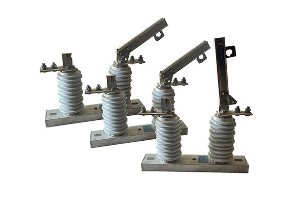 kwaliteit  Loadbuster HV Isolator Switch Single Phase Vertical Break Switch With Easy Installation With Vacuum Circuit Breaker fabriek
