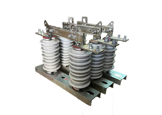 Porseleinen hoogspanningselektrische isolator 630A Verticale breuk ontkoppelingsschakelaar voor buitensysteem