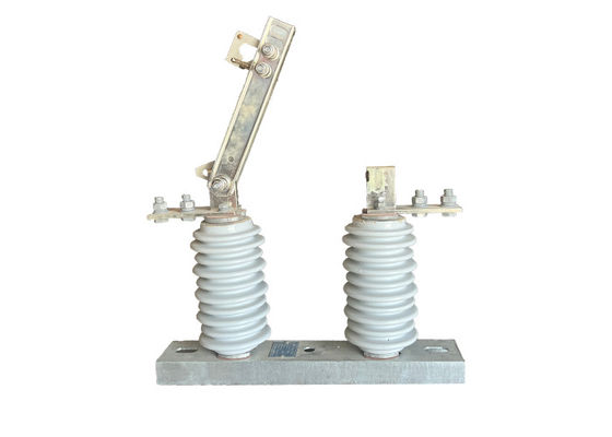 Buitengewone hoge spanning elektrische isolator Hookstick bediende ontkoppelingsschakelaar voor elektriciteitsonderstation/distributiesysteem