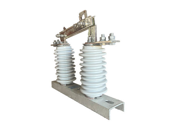 24 kV Hoogspanningsisolatorschakelaar 700 Pa Voor elektrisch systeem Eénfasige AC-sluitschakelaar voor buiten