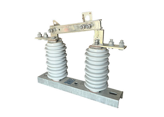 Nieuw model GW9 Series Outdoor Disconnector Switch Porseleinen Isolator Gebruikt met High Voltage Vacuum Circuit Breaker
