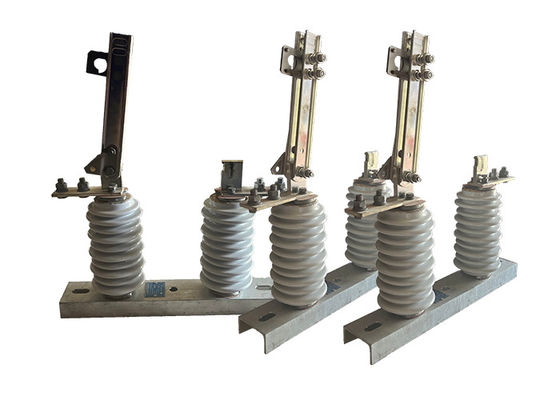 Automatisch bediende hoge spanning elektrische isolator 8 niveau aardbeving intensiteit Breaking keramische haakstok